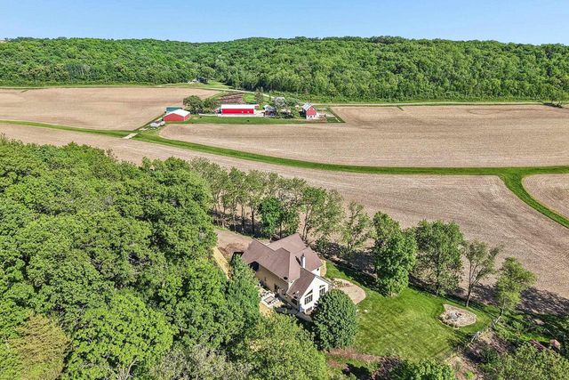 5323 Otto Kerl Road, Cross Plains, WI 53528