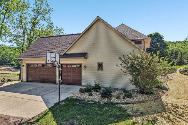 5323 Otto Kerl Road, Cross Plains, WI 53528
