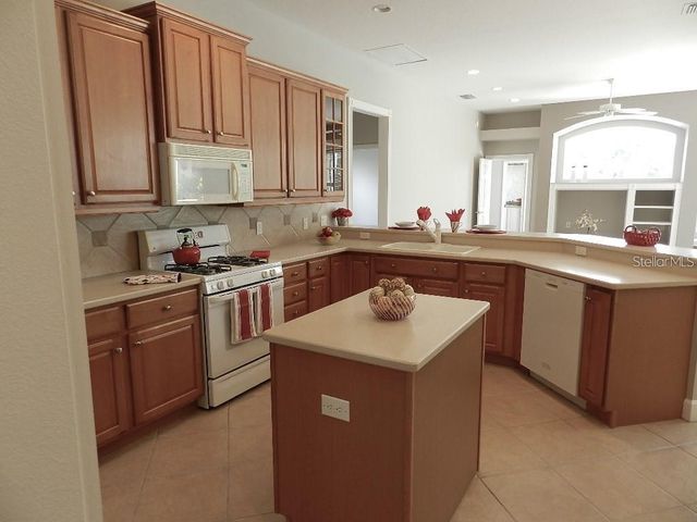 13335 PURPLE FINCH CIRCLE, Bradenton, FL 34202