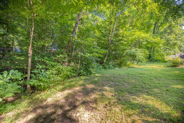 2027 Skyline Dr, Goodlettsville, TN 37072