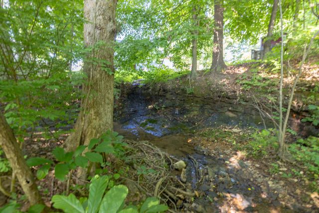 2027 Skyline Dr, Goodlettsville, TN 37072