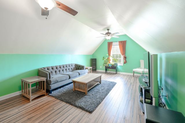 2027 Skyline Dr, Goodlettsville, TN 37072