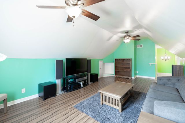 2027 Skyline Dr, Goodlettsville, TN 37072