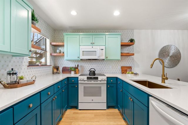 8623 Putnam DR A, Austin, TX 78757