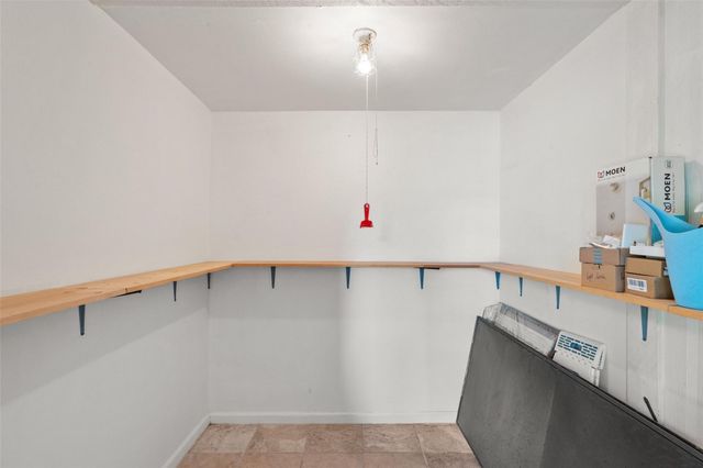 8623 Putnam DR A, Austin, TX 78757