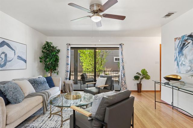 8623 Putnam DR A, Austin, TX 78757