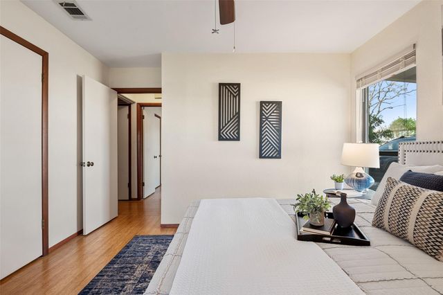 8623 Putnam DR A, Austin, TX 78757