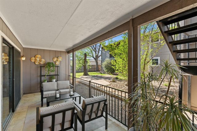 8623 Putnam DR A, Austin, TX 78757