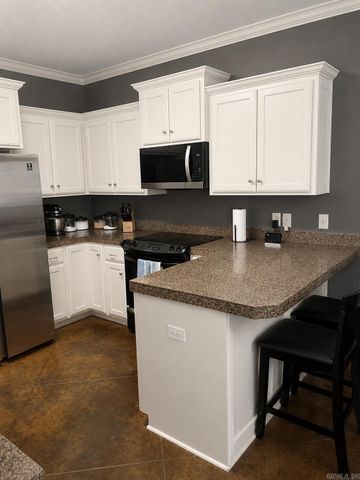 4 Wallace Way, Vilonia, AR 72173