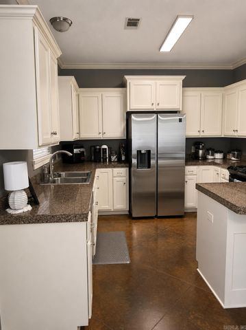 4 Wallace Way, Vilonia, AR 72173