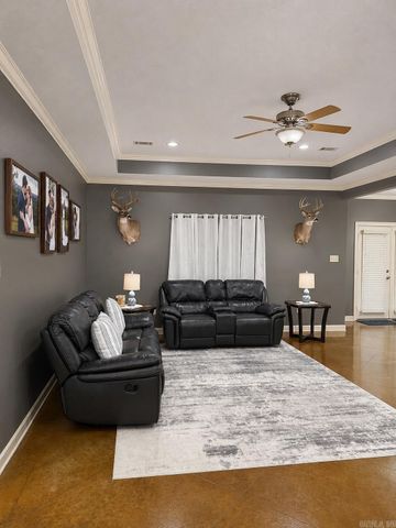 4 Wallace Way, Vilonia, AR 72173