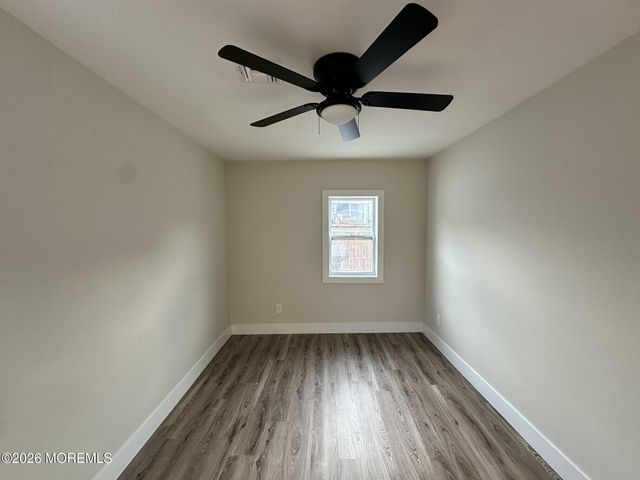 888 State Route 35, Laurence Harbor, NJ 08879