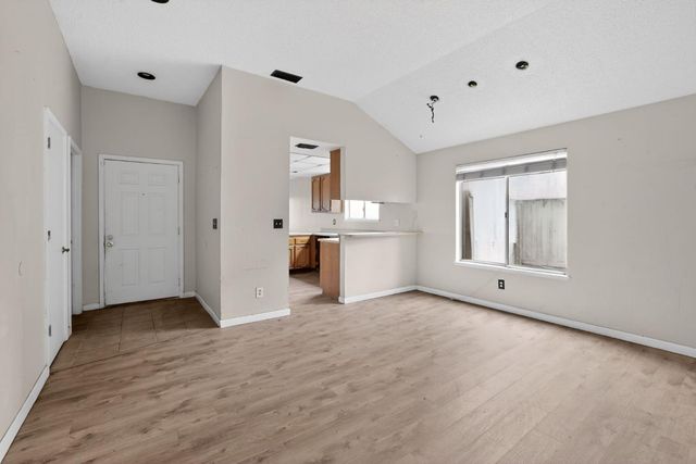 3812 Blackfoot Way, Antelope, CA 95843