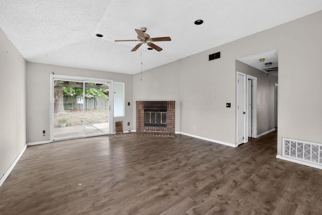 3812 Blackfoot Way, Antelope, CA 95843