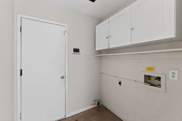 3812 Blackfoot Way, Antelope, CA 95843