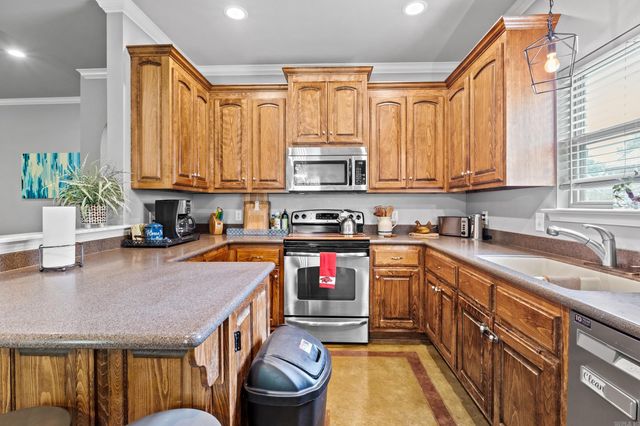 31 Brentwood Drive, Vilonia, AR 72173