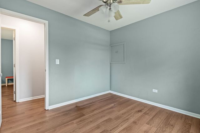 2201 Pontiac Circle, Naperville, IL 60565