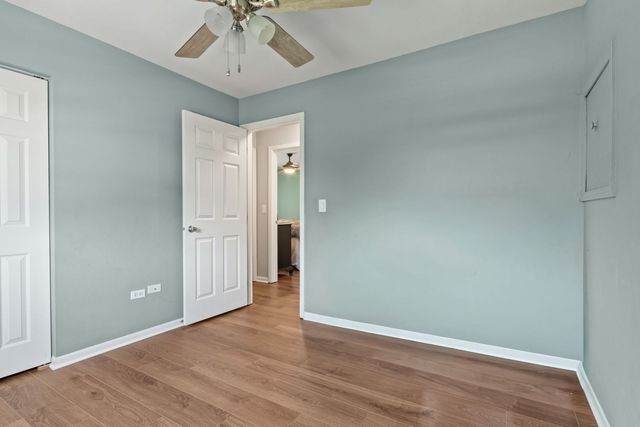 2201 Pontiac Circle, Naperville, IL 60565