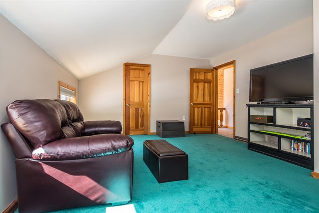 860 Sugar Hill Road, Wallingford, VT 05773