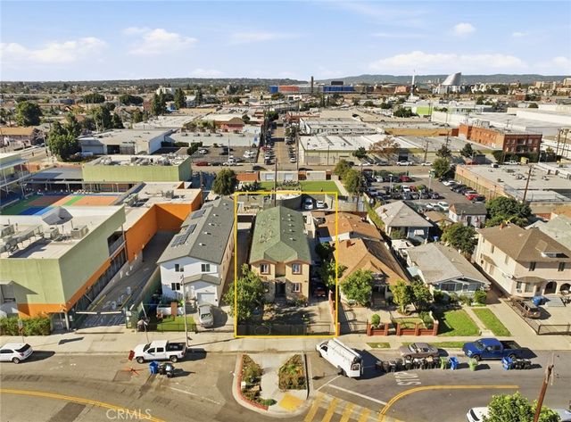 3833 - 3835 Woodlawn, Los Angeles, CA 90011