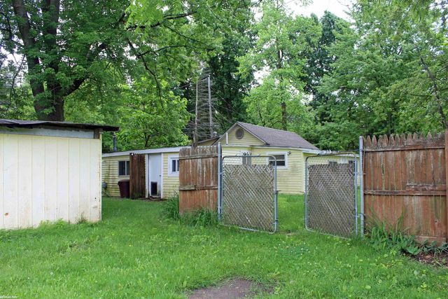 4954 Whipple Lake Rd Street, Clarkston, MI 48348
