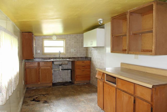 4954 Whipple Lake Rd Street, Clarkston, MI 48348