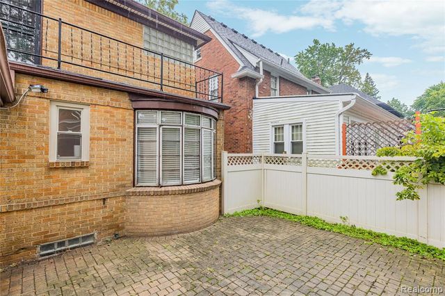 15515 Ashton Street, Detroit, MI 48223