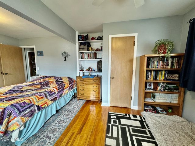 4541 S May Avenue, Toledo, OH 43614
