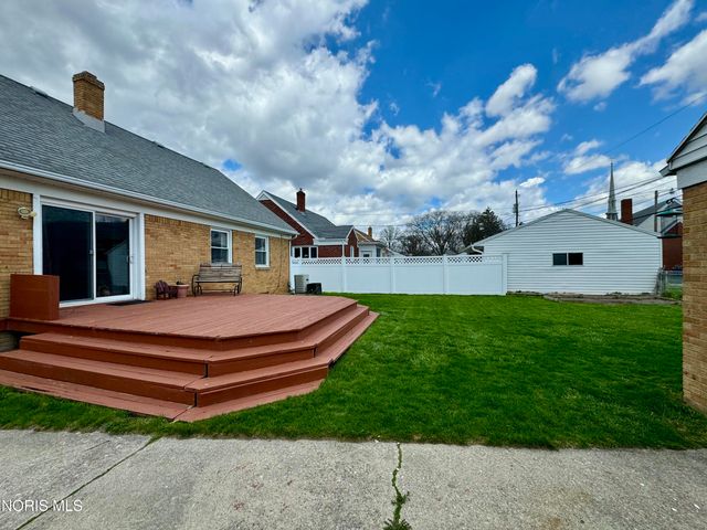 4541 S May Avenue, Toledo, OH 43614
