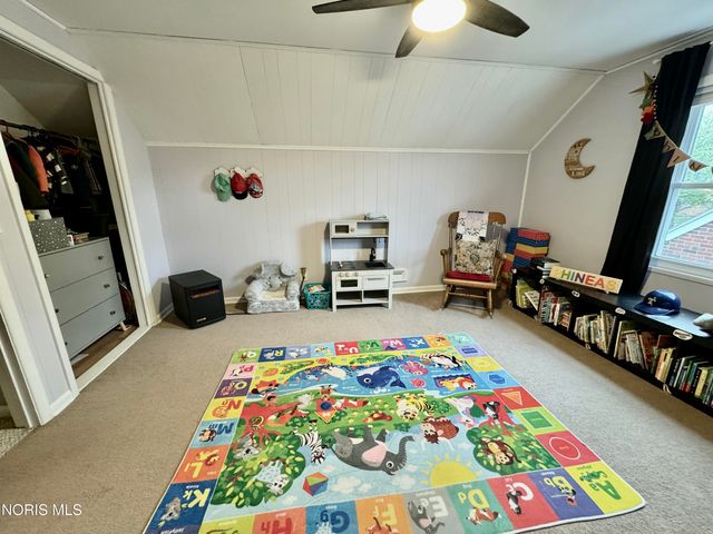 4541 S May Avenue, Toledo, OH 43614