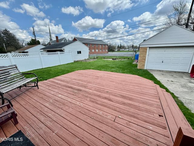 4541 S May Avenue, Toledo, OH 43614