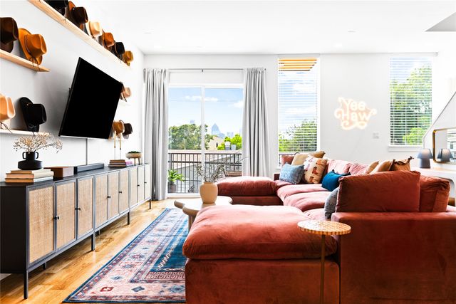 1906 Annex Avenue, Dallas, TX 75204