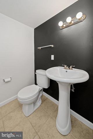 14 HOMEWOOD RD, Wilmington, DE 19803