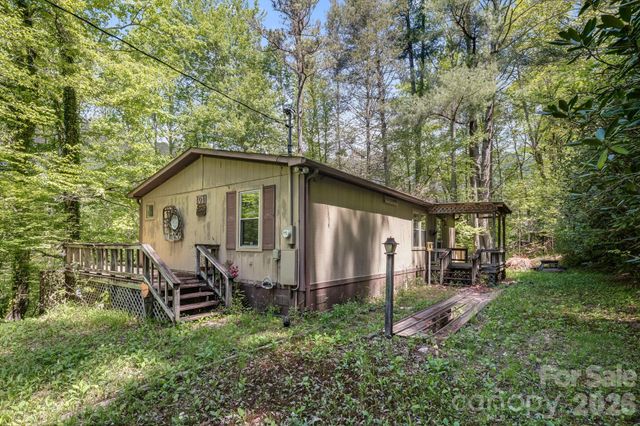 101 Serenity Lane, Clyde, NC 28721