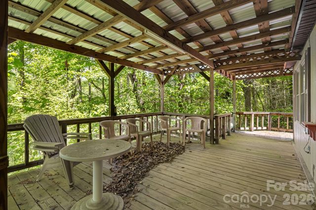101 Serenity Lane, Clyde, NC 28721