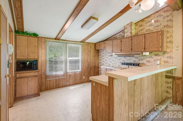 101 Serenity Lane, Clyde, NC 28721