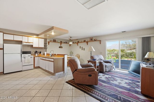 10046 E HUMMINGBIRD Lane, Gold Canyon, AZ 85118