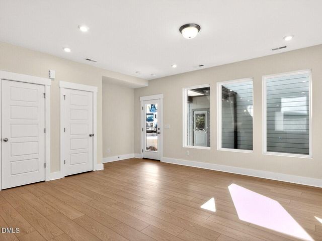 53 Hillway Road, Pittsboro, NC 27312