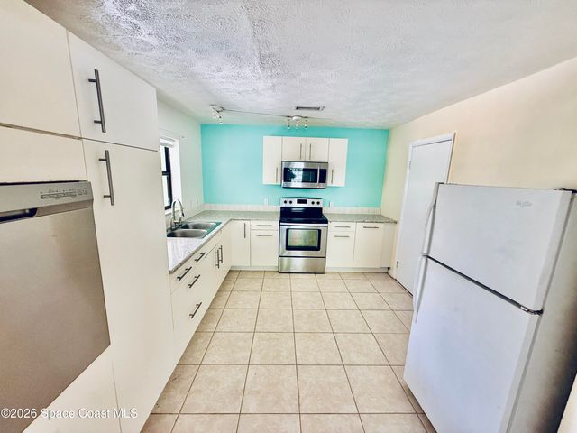 410 S Tropical Trail, Merritt Island, FL 32952