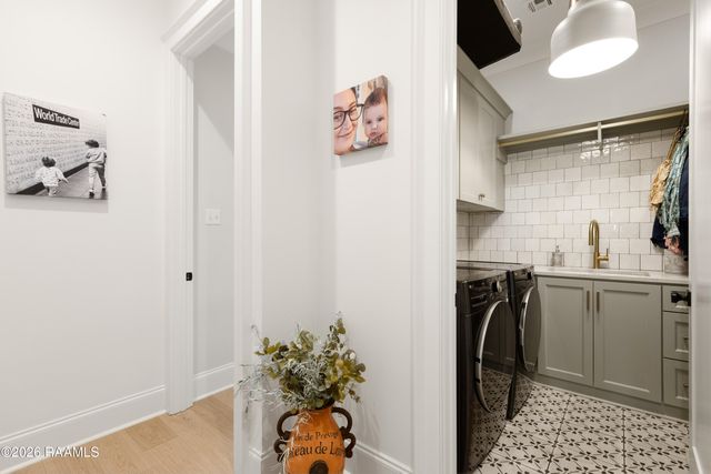 1014 The Lake Drive, Broussard, LA 70518