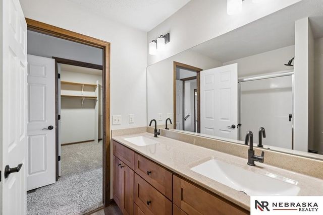 859 W Desert Vista Drive, Lincoln, NE 68523