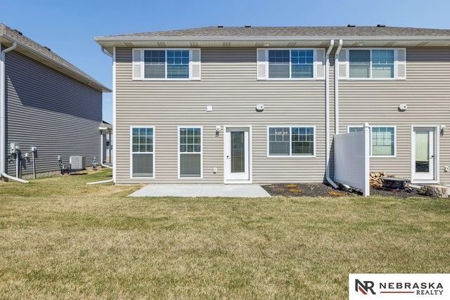 859 W Desert Vista Drive, Lincoln, NE 68523