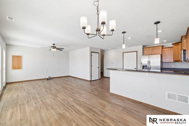 859 W Desert Vista Drive, Lincoln, NE 68523