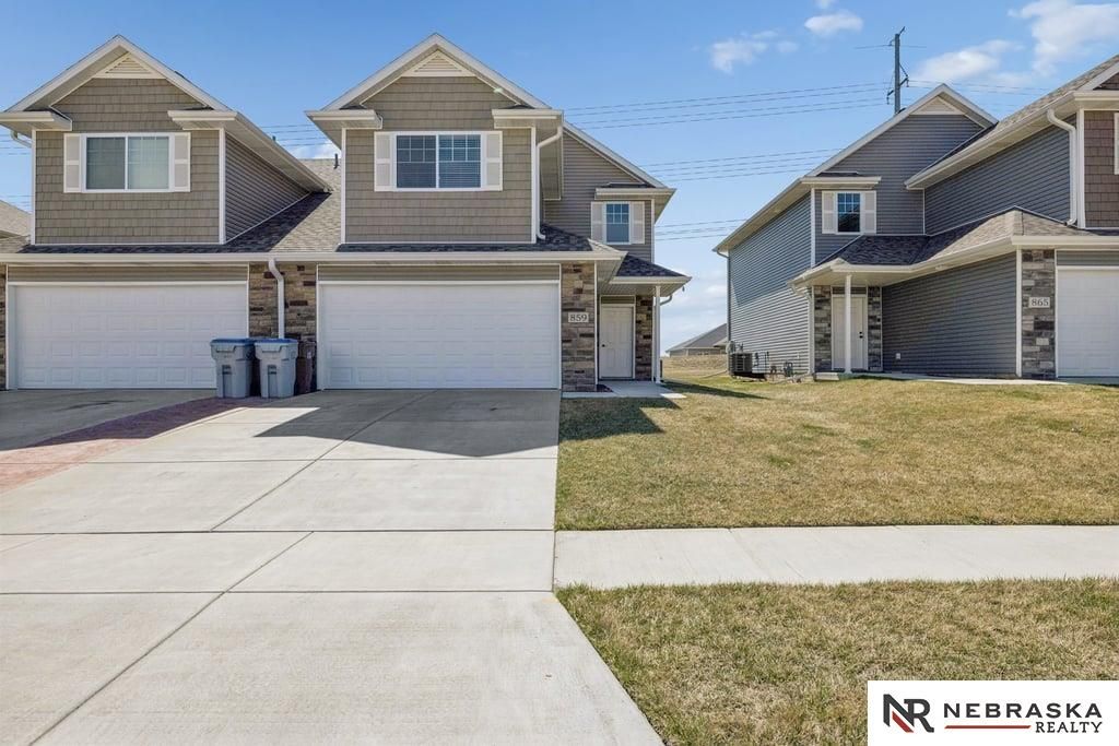 859 W Desert Vista Drive, Lincoln, NE 68523