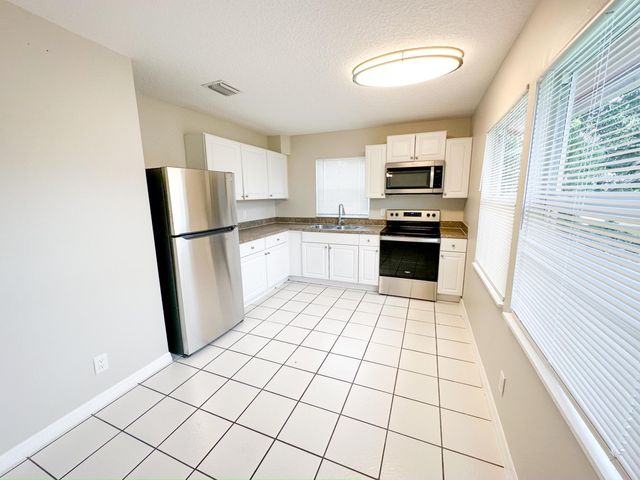 2717 Richard Road, West Palm Beach, FL 33403