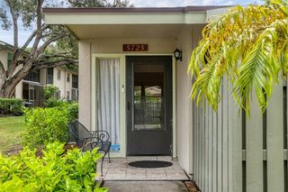 5725 SUMMER SIDE LANE 19A, Sarasota, FL 34231