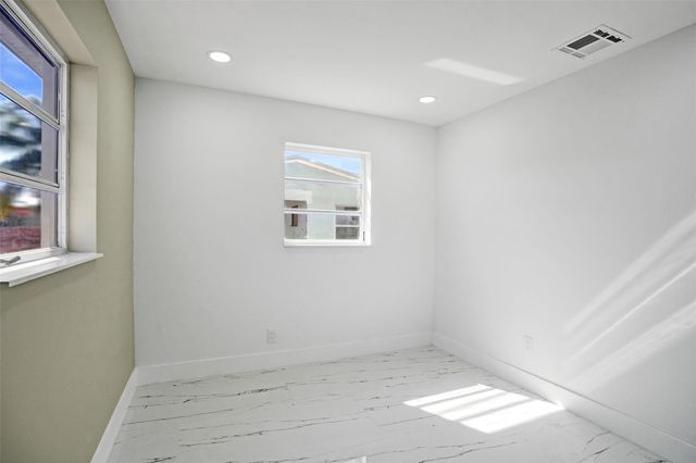 1437 SW 1st Avenue, Deerfield Beach, FL 33441