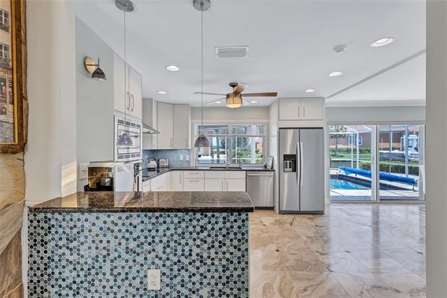 617 ROUNTREE DRIVE, Longboat Key, FL 34228