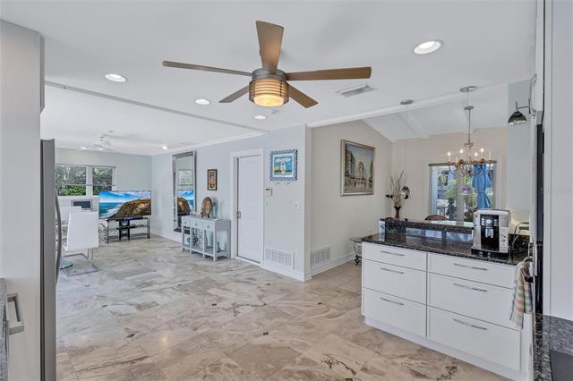 617 ROUNTREE DRIVE, Longboat Key, FL 34228