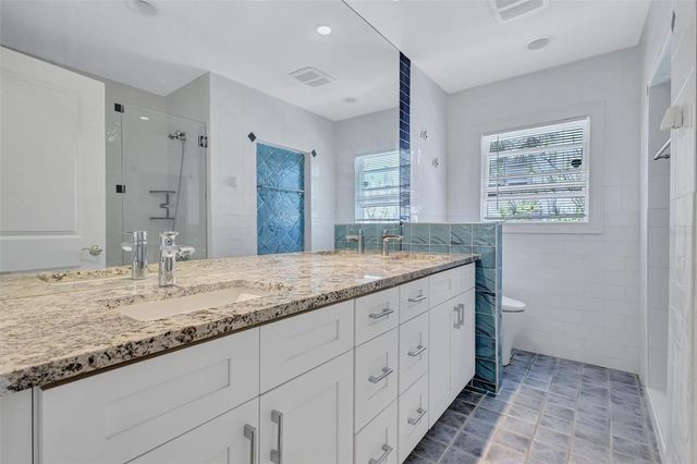 617 ROUNTREE DRIVE, Longboat Key, FL 34228
